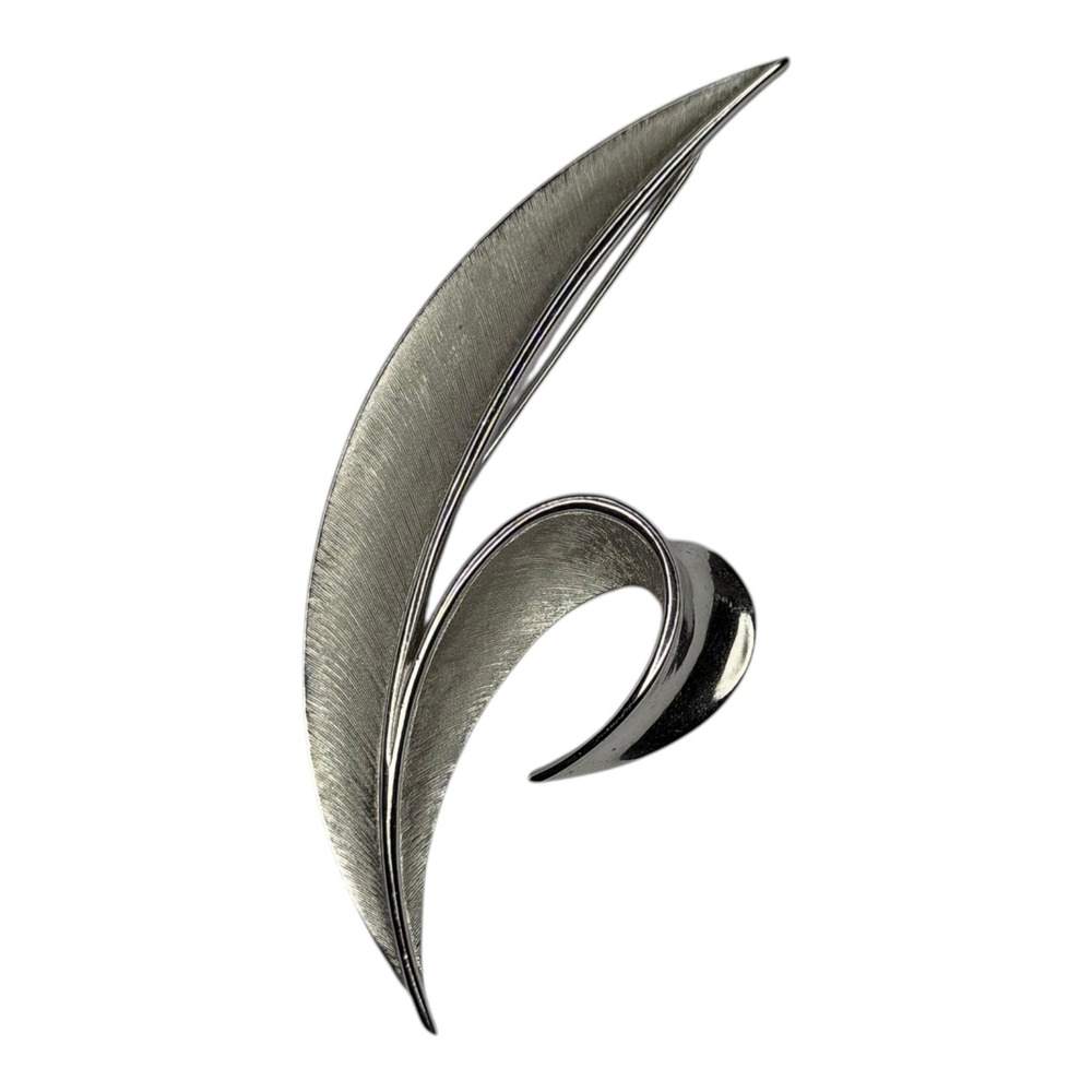 Trifari Brooch Silver Tone Vintage Brushed Leaf Pin Crown Mark